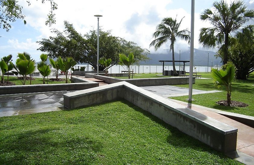 Esplanade skate plaza